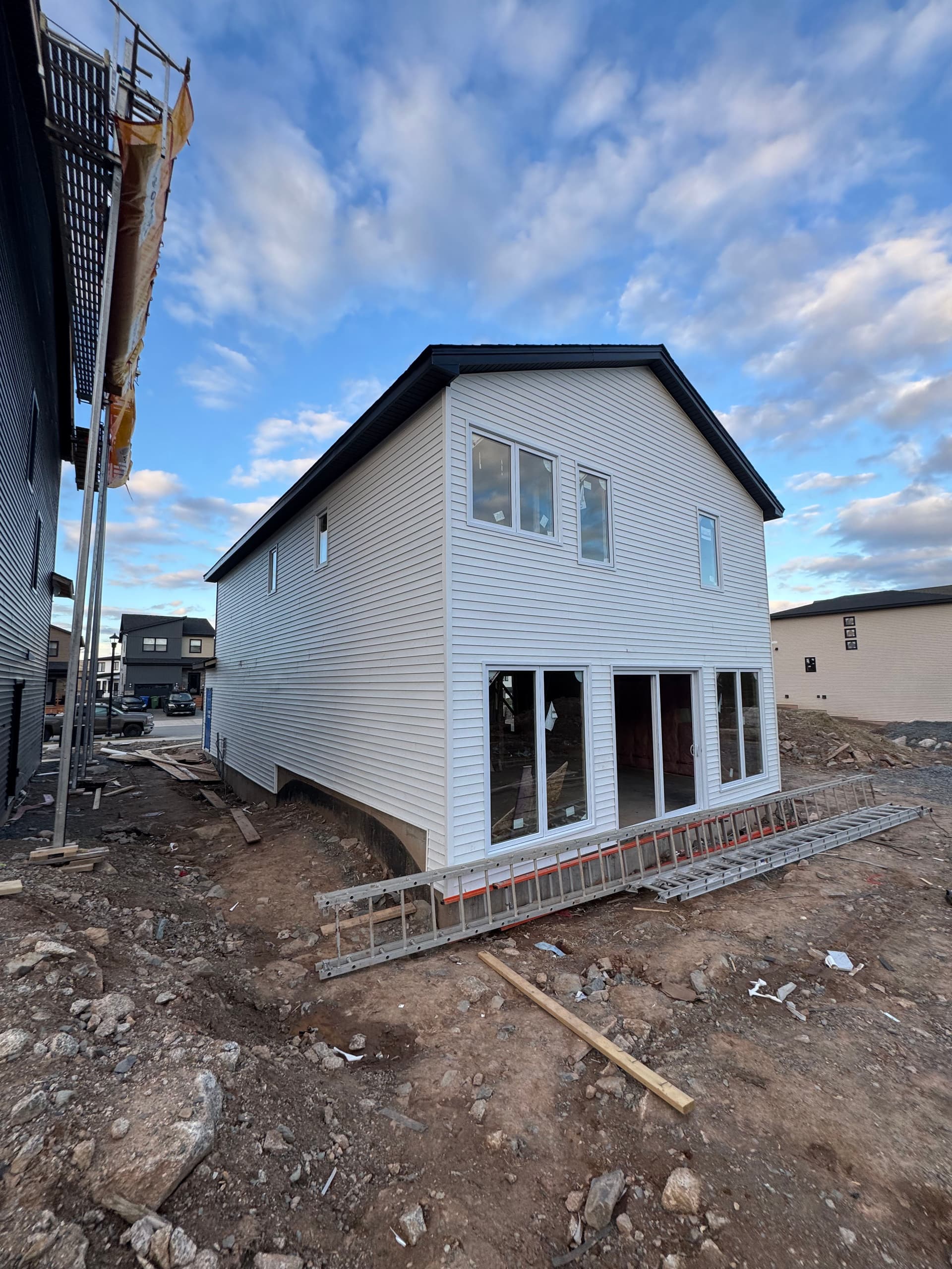 Gallery photos for New Build Siding and Window Installation Done Right: Image #2